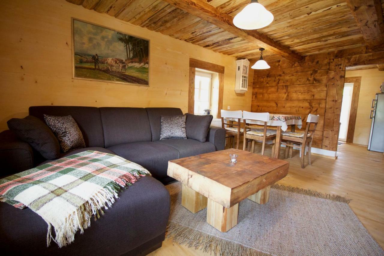 Ferienhaus Anno Dazumal, Wie Zu Opa'S Zeiten Klingenthal Exterior foto
