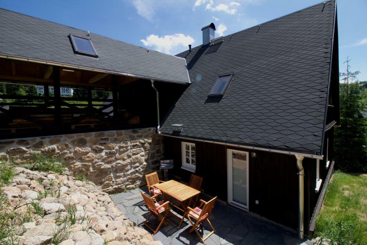 Ferienhaus Anno Dazumal, Wie Zu Opa'S Zeiten Klingenthal Exterior foto