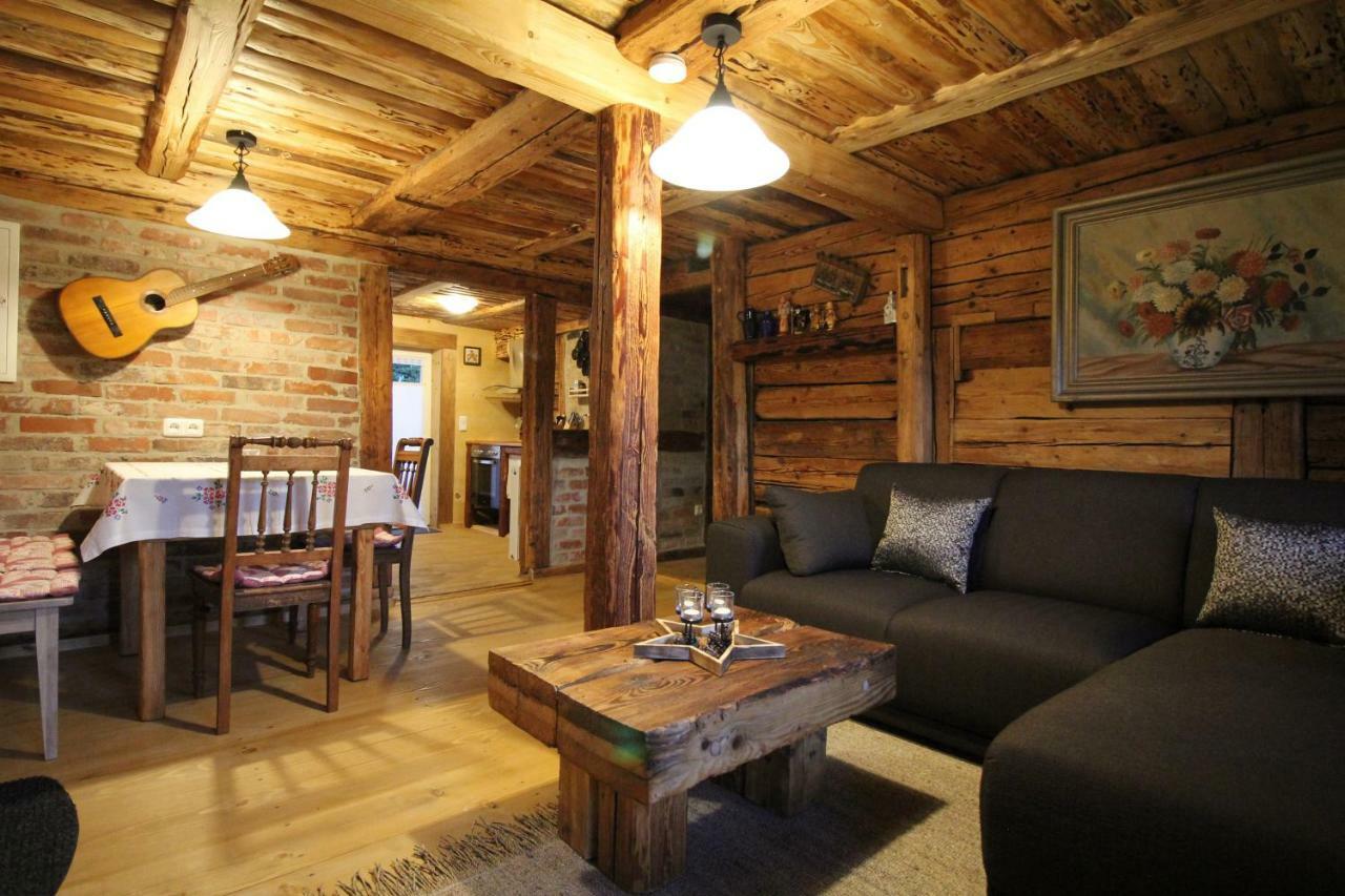 Ferienhaus Anno Dazumal, Wie Zu Opa'S Zeiten Klingenthal Exterior foto
