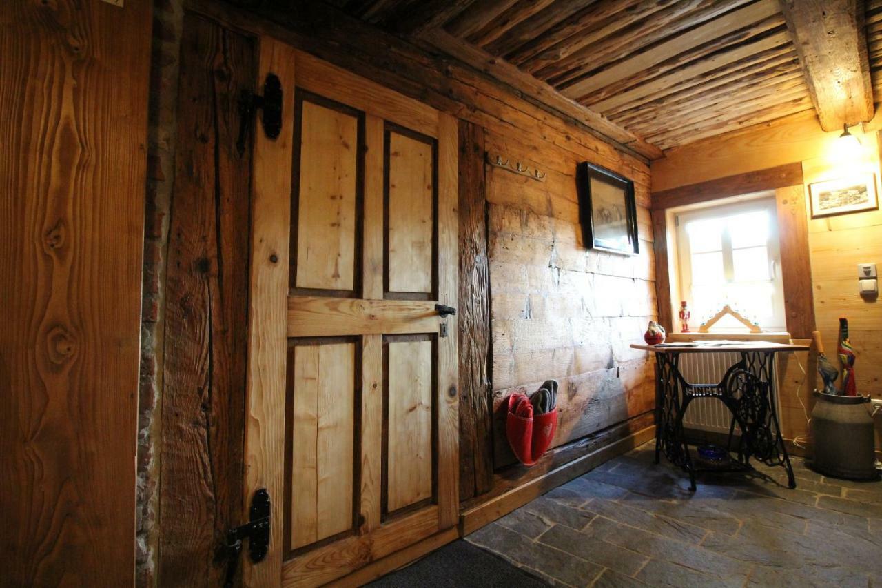 Ferienhaus Anno Dazumal, Wie Zu Opa'S Zeiten Klingenthal Exterior foto